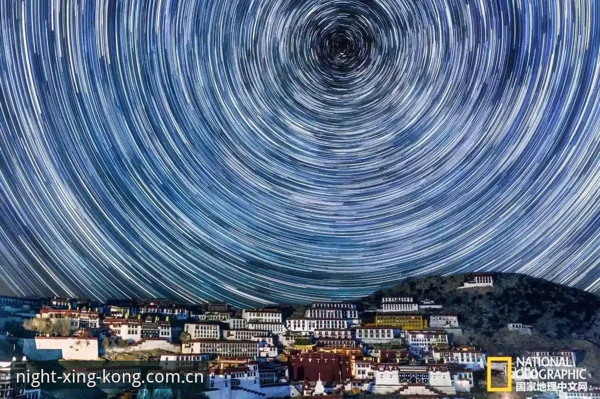 星空 CN 新版入口 星空 CN 新版入口深度评测:那个把夜幕装进首页的网站,到底藏了什么?